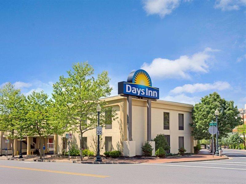 Days Inn By Wyndham Silver Spring Luaran gambar
