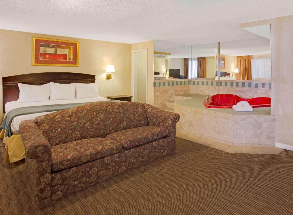 Days Inn By Wyndham Silver Spring Luaran gambar